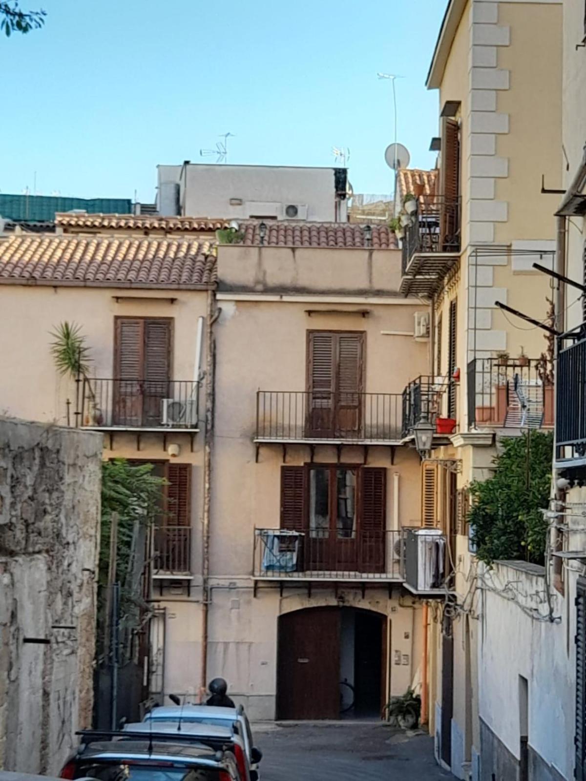 Casa Kyla Apartment Palermo Bagian luar foto