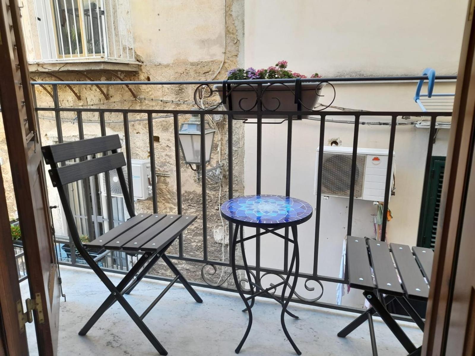 Casa Kyla Apartment Palermo Bagian luar foto